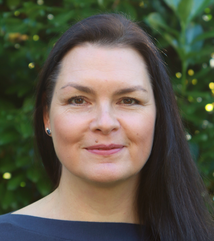 BRITT CORNELISSEN Master ThetaHealing Practitioner & Teacher mit Certificate of Science alle ThetaHealing Seminare High Energy Business Mentoring Deep Dive & Empowerment Human Design & Gene Keys